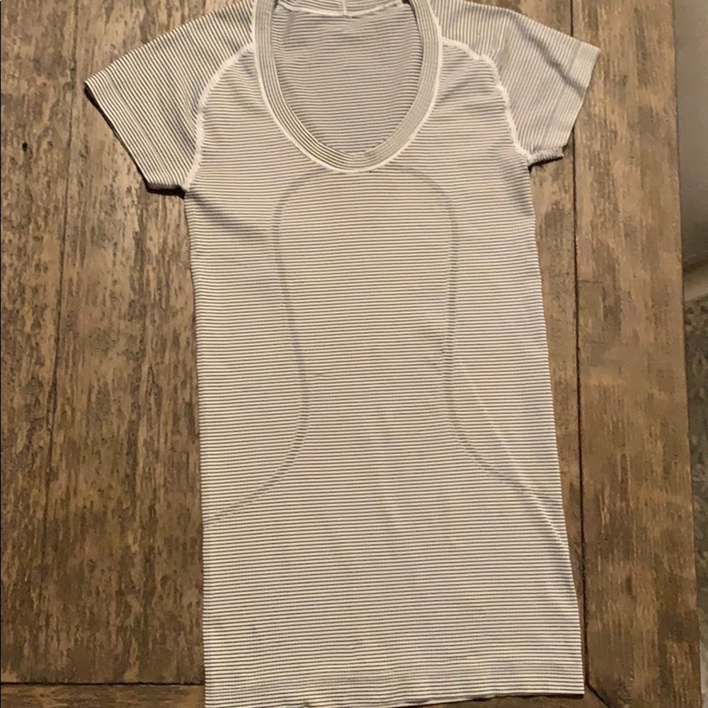 Lululemon shirt